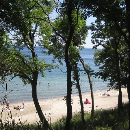 Ferienbauernhof Liesenberg Jagdreihenhaus Hase * Fehmarn