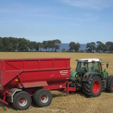 Ferienbauernhof Liesenberg Jagdreihenhaus Hase بيت للعطل فيهمارن